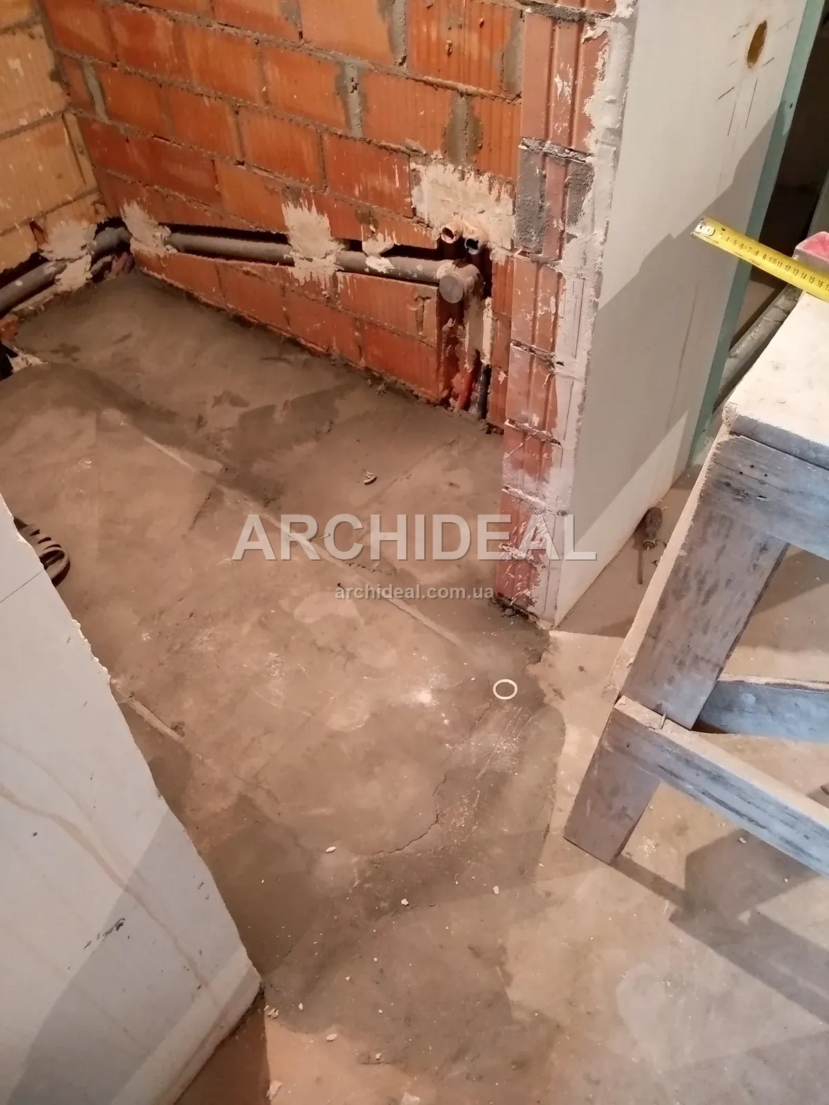 Приховане розведення водопроводу в санвузлі